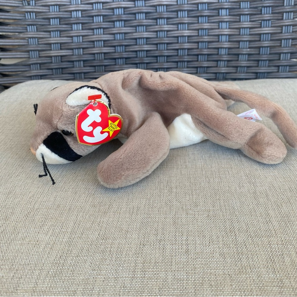 TY Beanie Baby Cougar Plush Toy